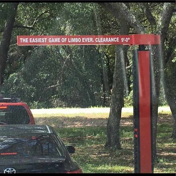 Meet your Posher, Cindy - Picture 4 of 8